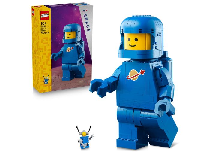 Up-Scaled Blue Astronaut Minifigure