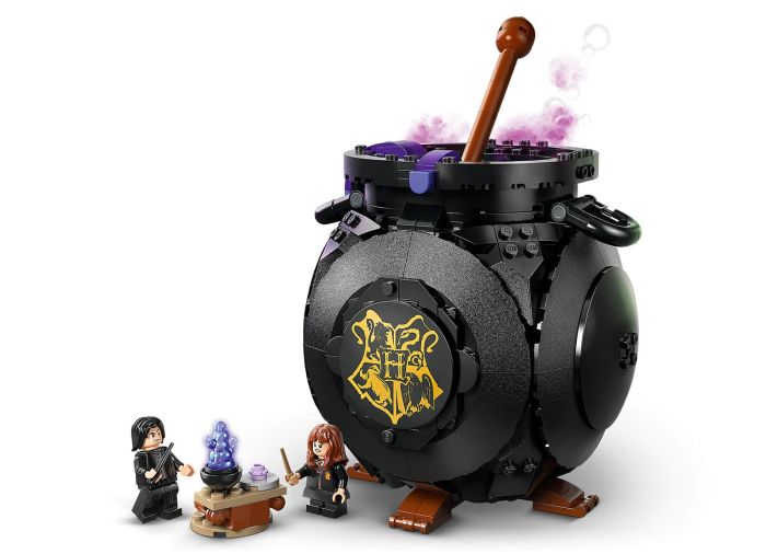 Cauldron: Secret Potions Classroom