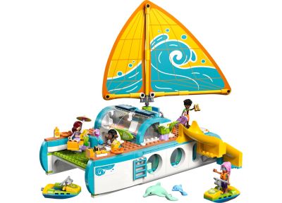 Travel Boat Adventure